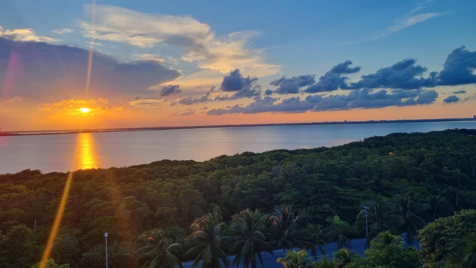 Solymar Beach Condos Cancun Ngoại thất bức ảnh