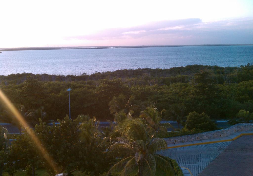 Solymar Beach Condos Cancun Ngoại thất bức ảnh