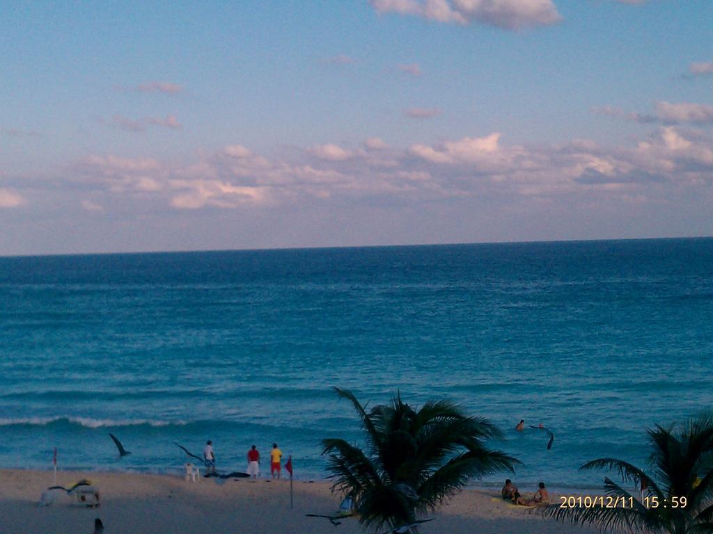 Solymar Beach Condos Cancun Ngoại thất bức ảnh